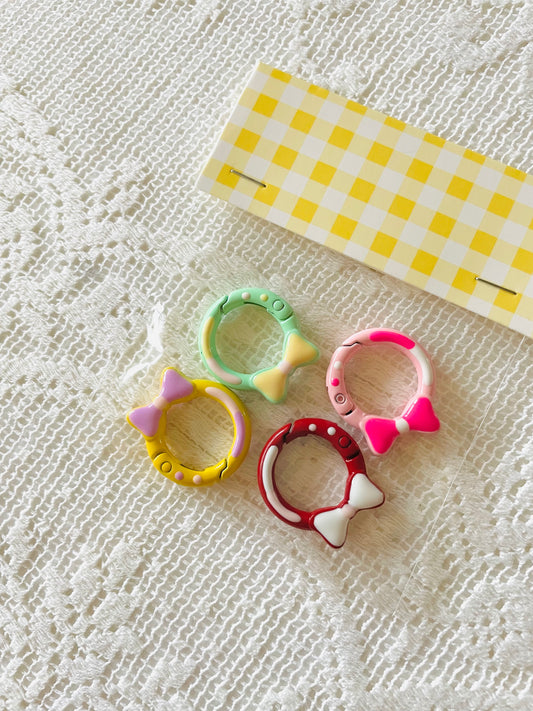 Metal Spring O Ring - Pretty Bow