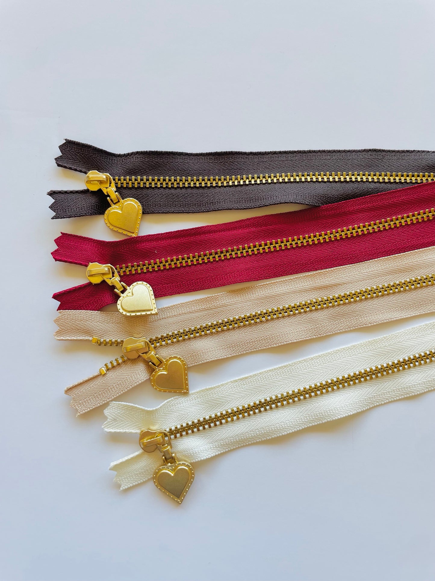 YKK Metalic Zippers with heart pull bundle (8"-20CM)
