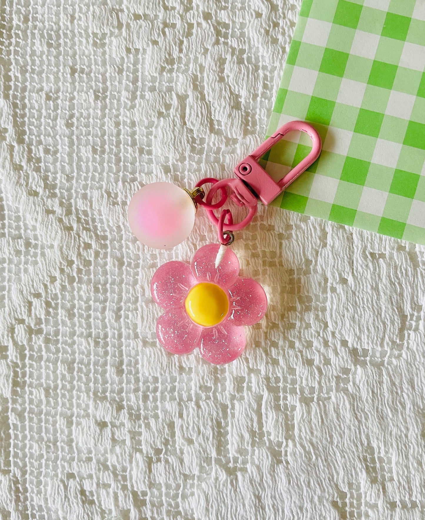 Zipper Charm -  happy flower (pink with yellow center)