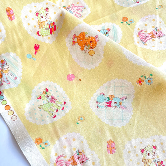 Baby Animal Heart - yellow