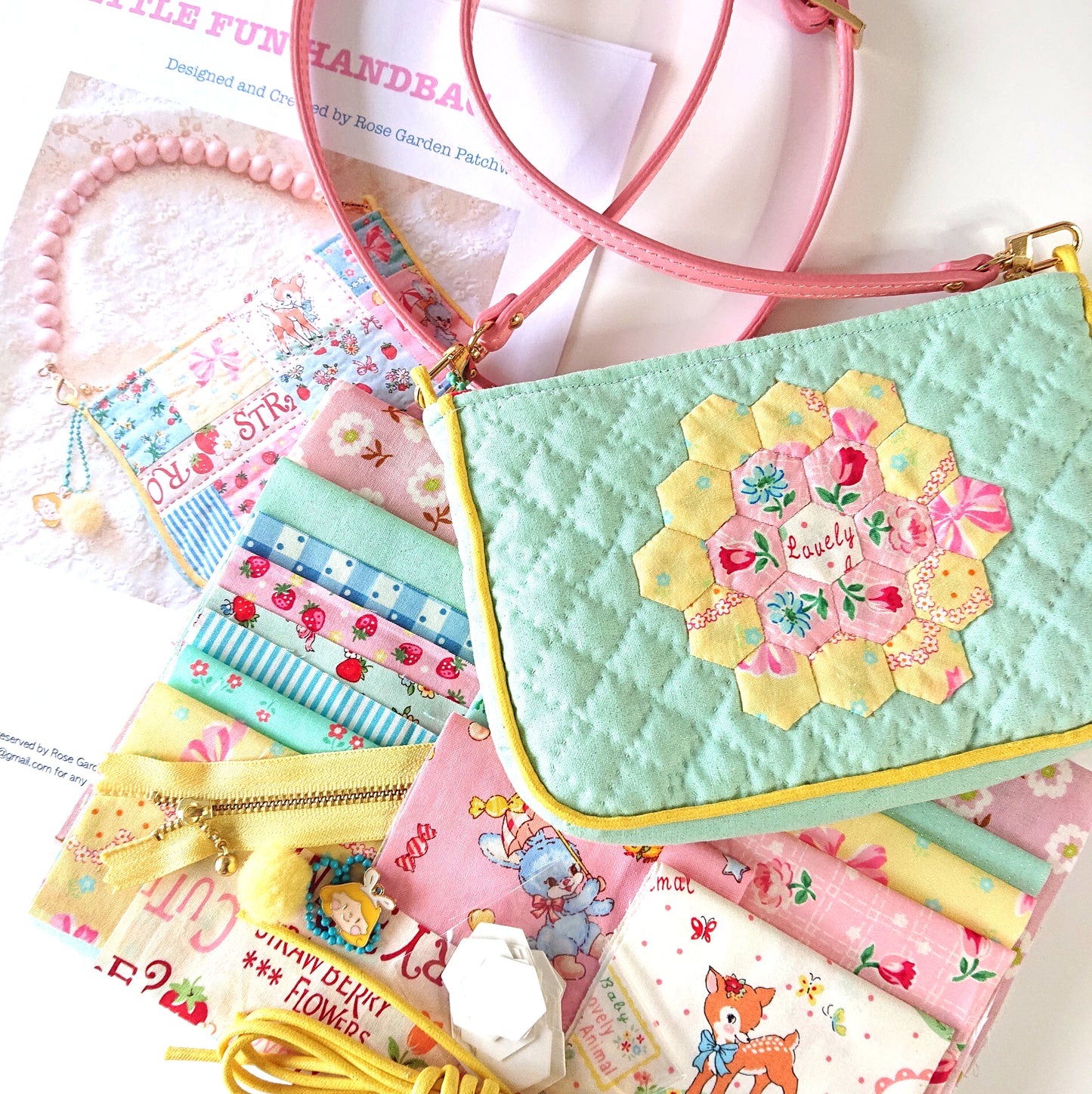 Sewing Pattern - Little Fun Handbag/Zip Pouch (printed)