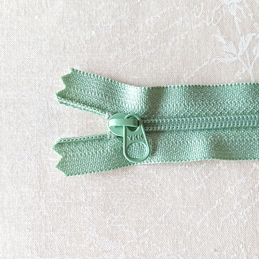 YKK Candy Color Zipper -- Green(15cm/6in)