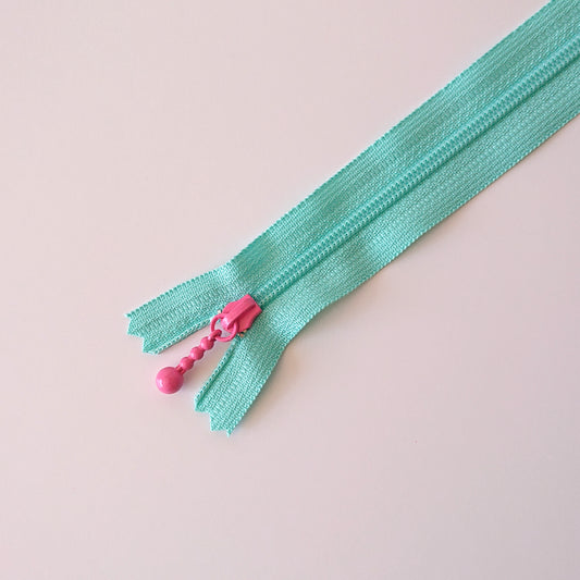 YKK COMBMIX - LIGHT BLUE + PINK (8"/20cm)