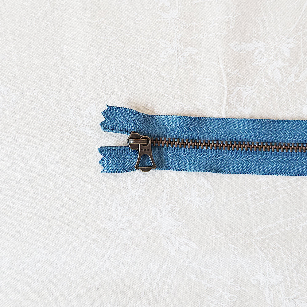 YKK Bronze Zipper with Tulip Pull - Lake Blue (30cm)
