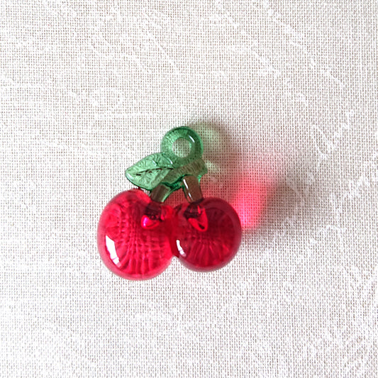 Zipper Charm - Classic Cherry (Red Transparent)